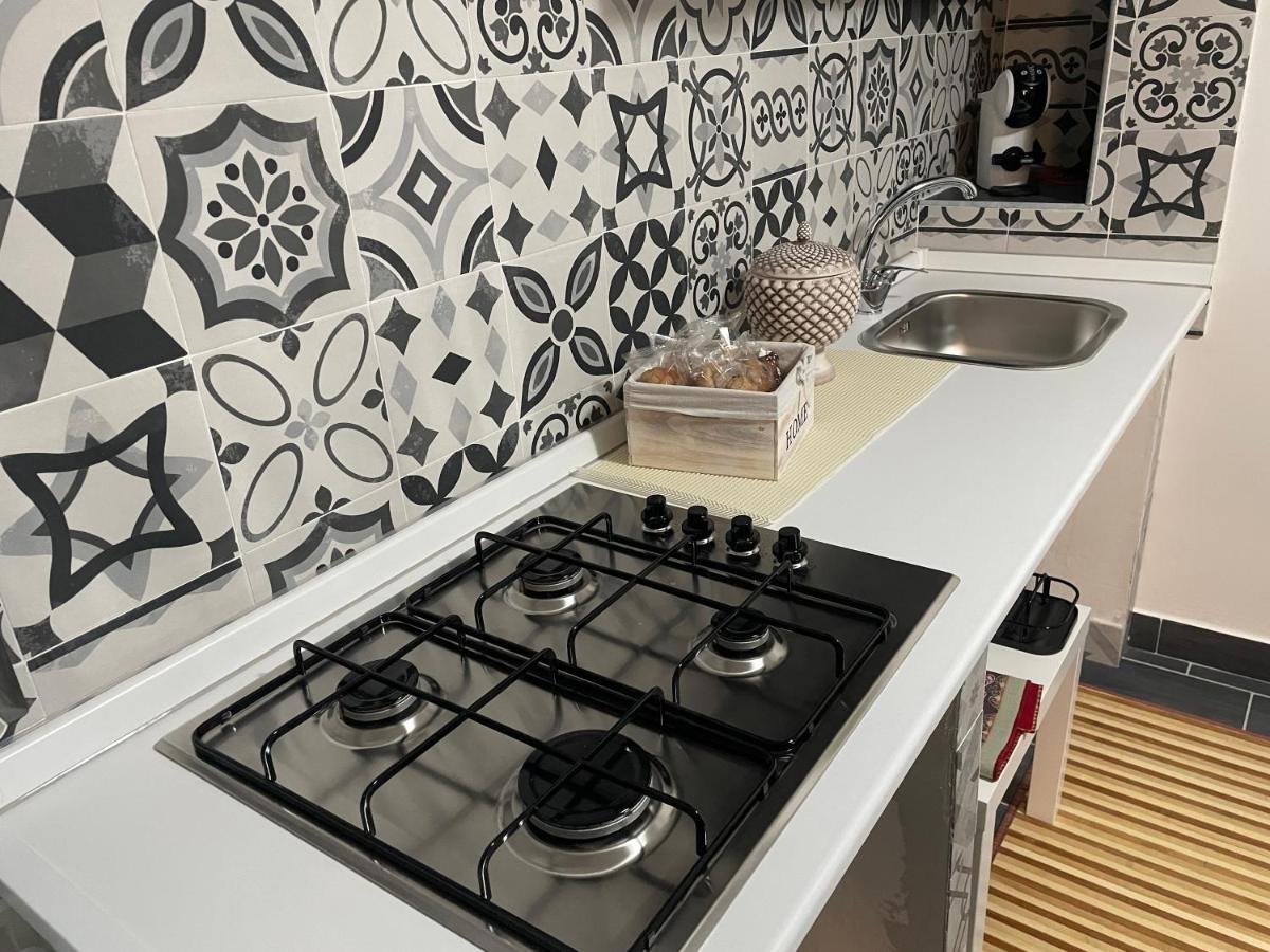 Dimora Ursino Apartman Catania-Fontanarossai nemzetközi repülőtér Kültér fotó