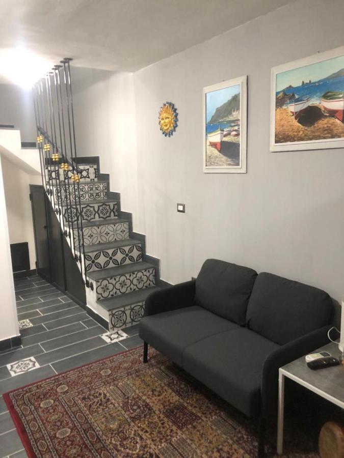 Dimora Ursino Apartman Catania-Fontanarossai nemzetközi repülőtér Kültér fotó
